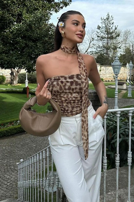 Haut court tube à imprimé léopard