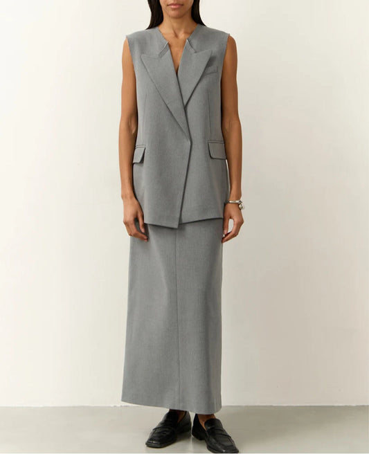 Ensemble deux pièces gris ample sans manches pour le bureau