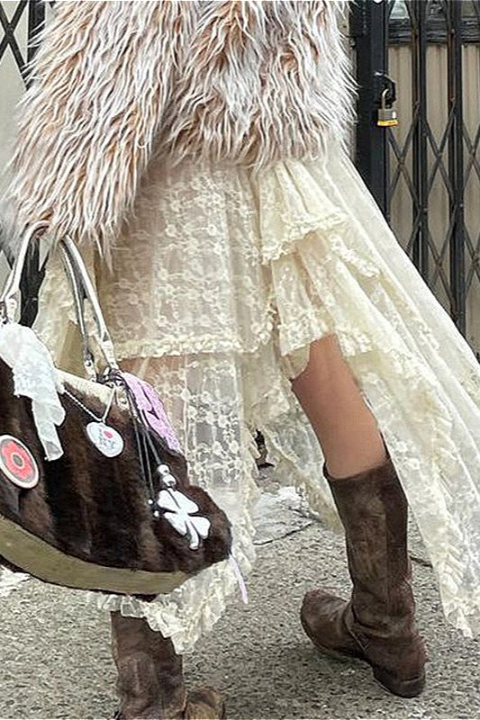 Jupe longue asymétrique en dentelle