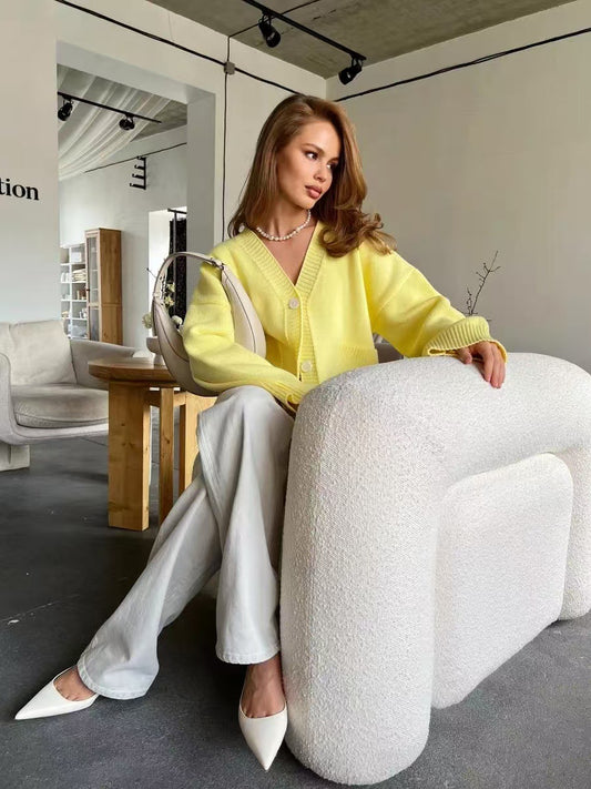 Cardigan en tricot à poche et col en V