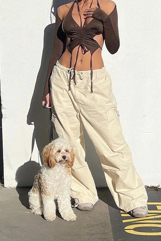 Pantalon cargo parachute en coton JL inspiré de Bella Hailey