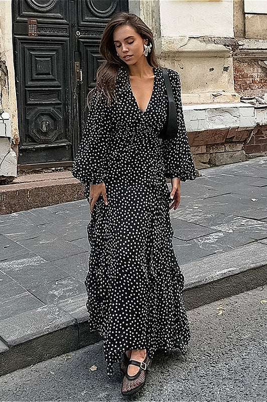 Robe longue trapèze vintage à pois et col en V, manches bouffantes