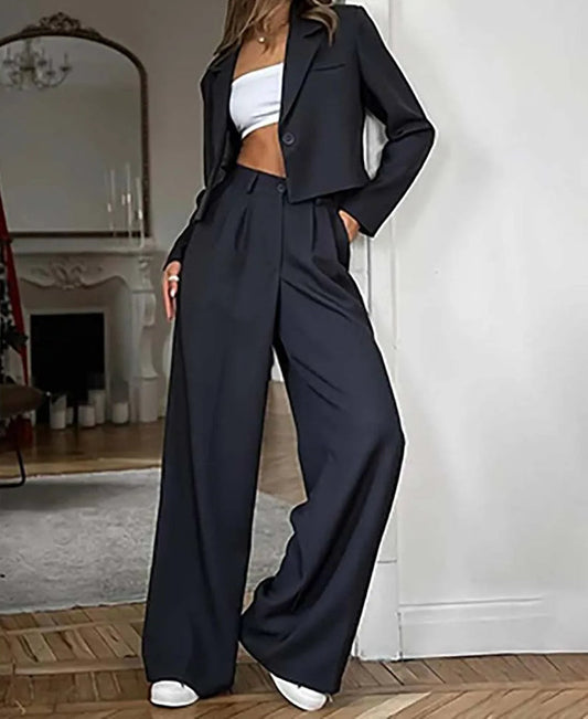 Ensemble deux pièces de bureau noir et bleu avec blazer à un bouton