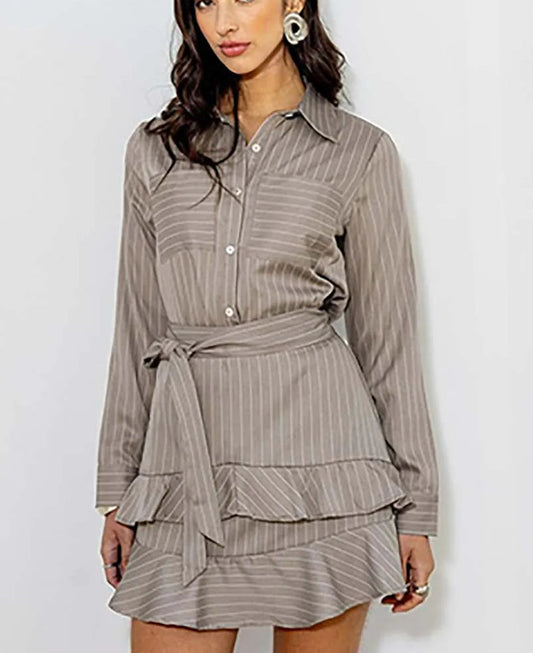 Ensemble deux pièces de bureau avec pantalon à lacets et revers imprimé vert