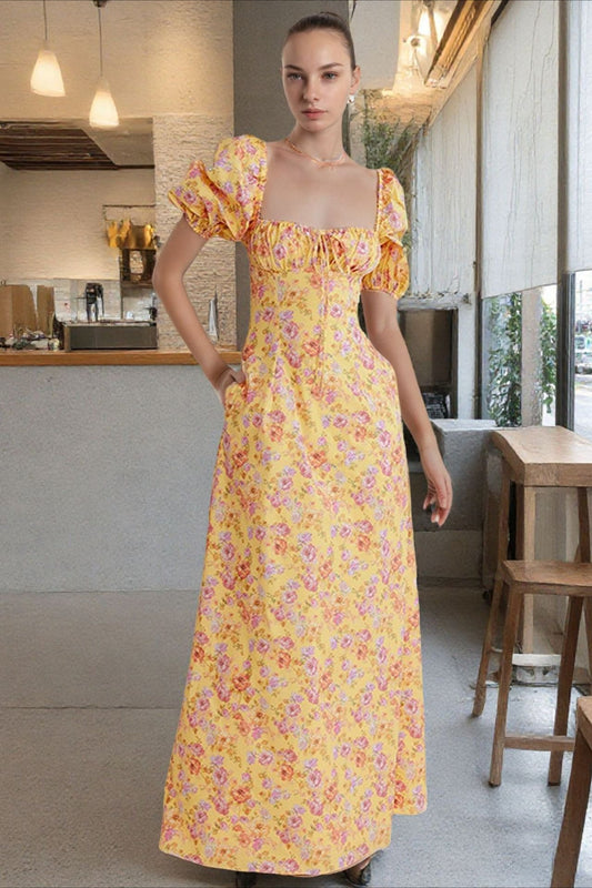 Robe longue à imprimé floral, col carré, manches bouffantes et lien à nouer