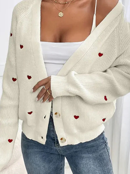 Cardigan en tricot à col en V avec broderie cœur