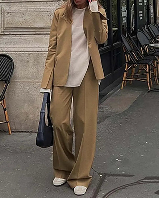 Ensemble deux pièces kaki simple avec chemise et pantalon pour le bureau