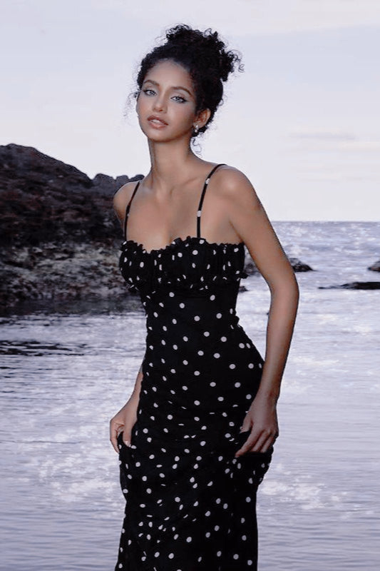 Robe longue moulante dos nu à pois