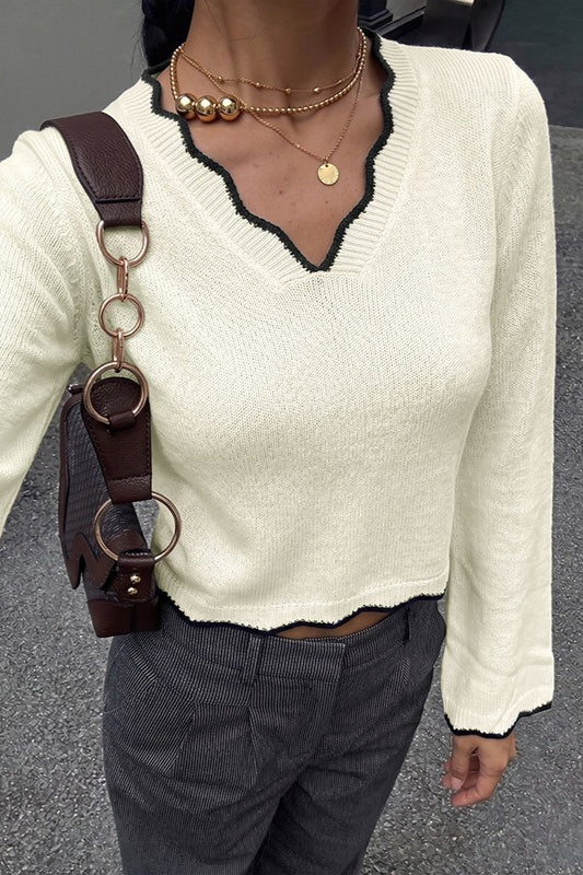 Contrast Scallop V Neck Cropped Sweater
