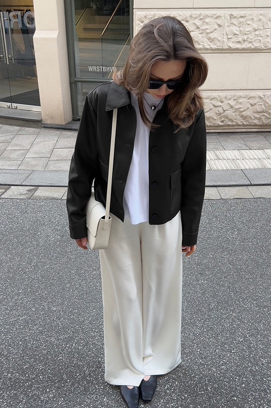 Veste courte en cuir style moto