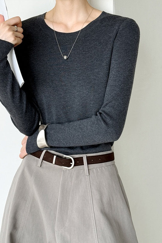 Slim-Fit Crew Neck Layering Knit Top