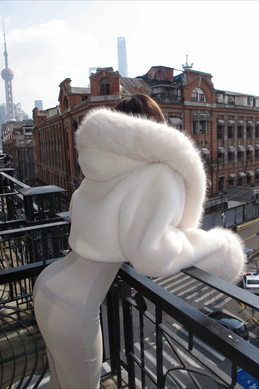 Solid Color Plush Warm Short Hooded Coat