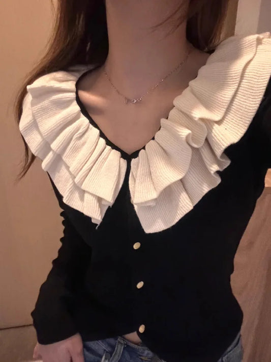 Retro U-Neck Ruffles Knitted Slim Fit Long Sleeve Cardigan Christmas Sweater Black / S Sweaters-L