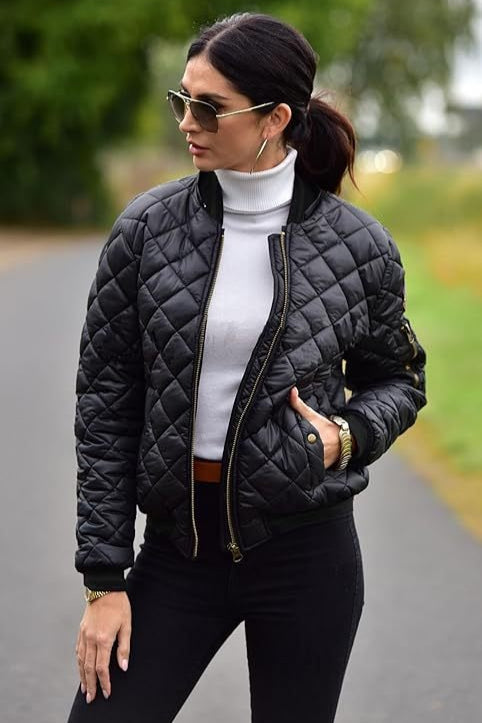 Cropped Casual Hooded Puffer Jacket S / Black