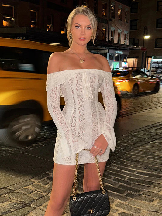 Robe de soirée moulante sexy en dentelle à épaules dénudées