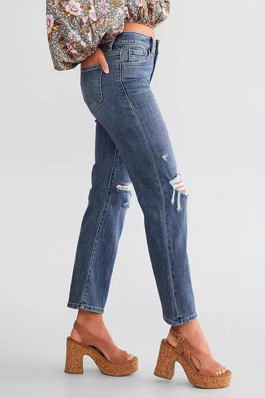 Jean droit extensible slim déchiré