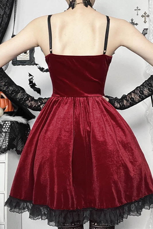 Robe gothique trapèze en dentelle à chaîne