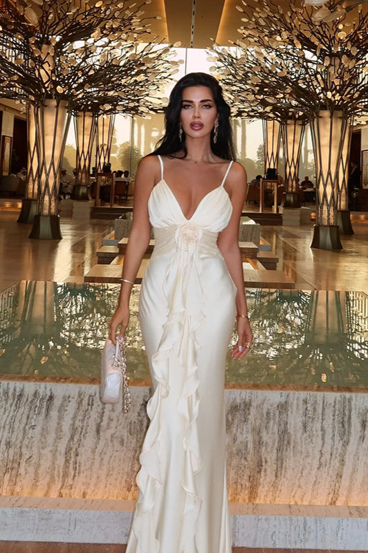 Robe longue en satin à fleurs