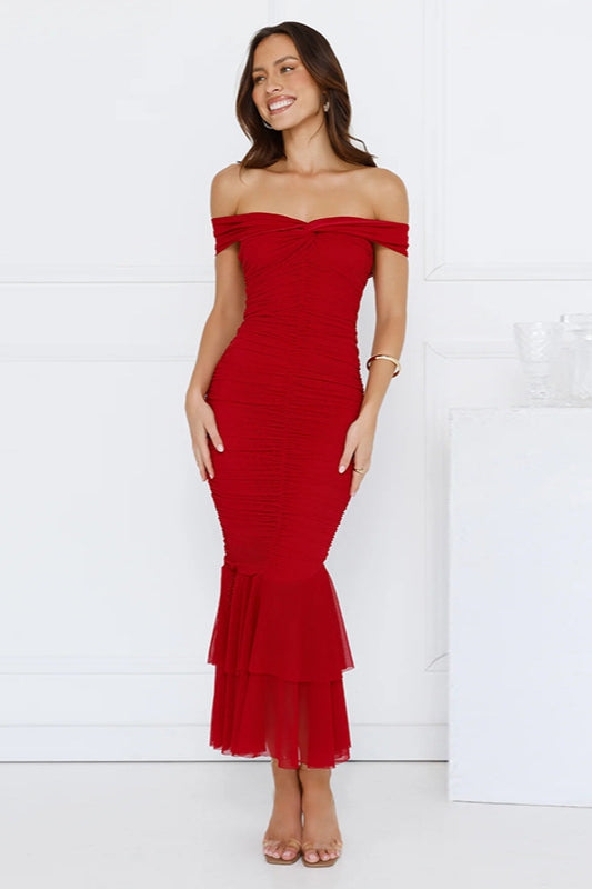 Robe longue froncée à double épaisseur et queue de poisson