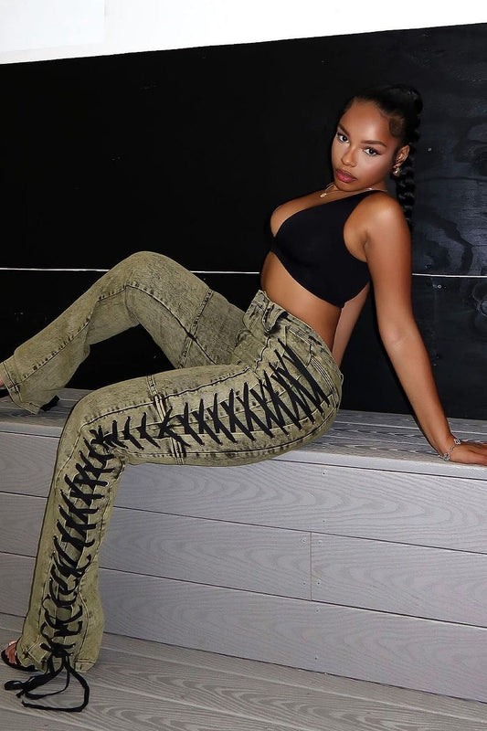 Jean en denim à lacets et cordon de serrage