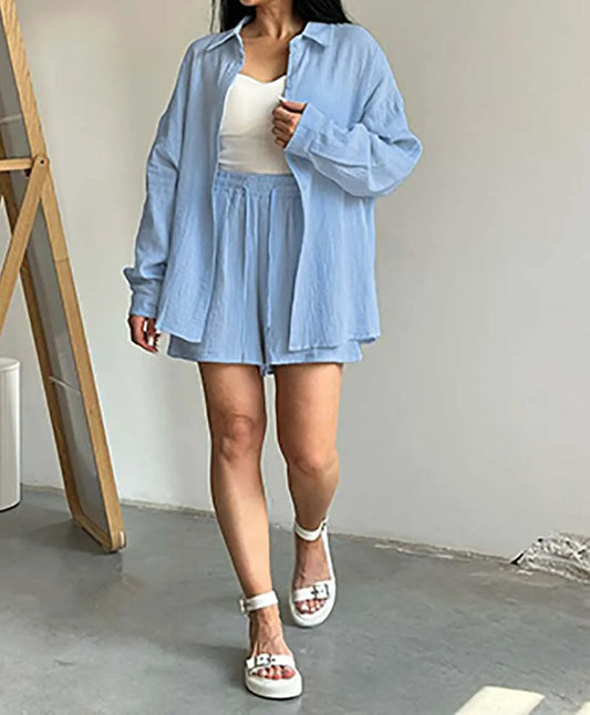 Ensemble deux pièces de bureau avec short à cordon en coton bleu