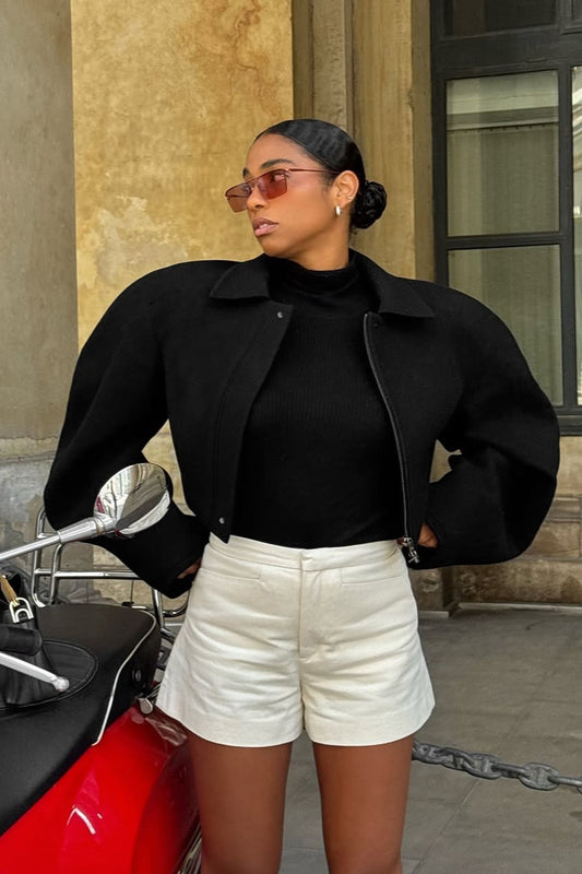 Veste chic en laine zippée sur le devant