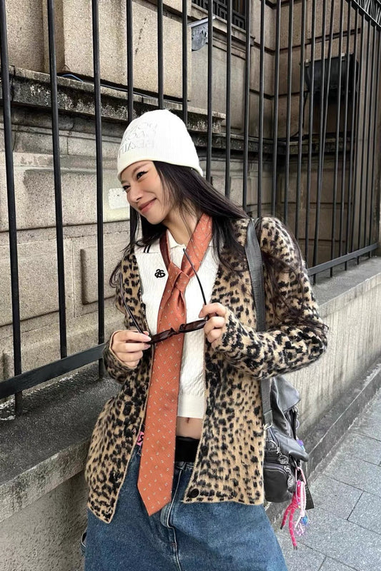 Chemisier en tricot à col en V et imprimé léopard