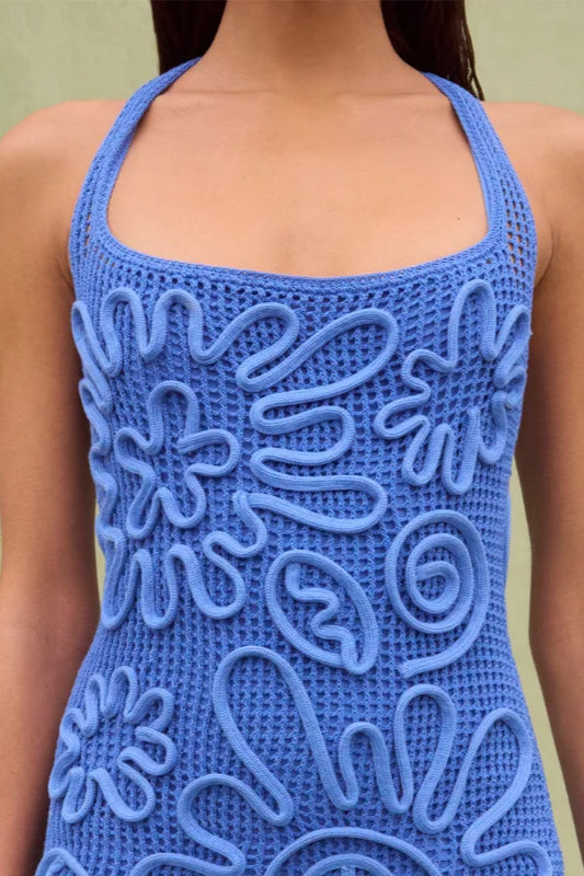 Robe fleurie élégante en tricot sans manches