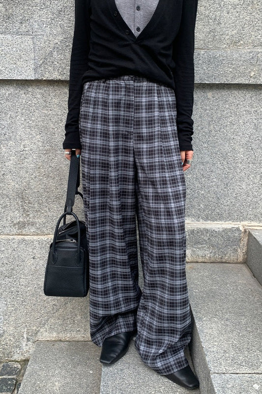 Pantalon large taille haute à carreaux drapés