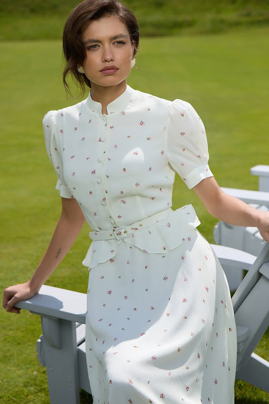 Ensemble deux pièces à manches bouffantes et col montant fleuri avec ceinture cintrée