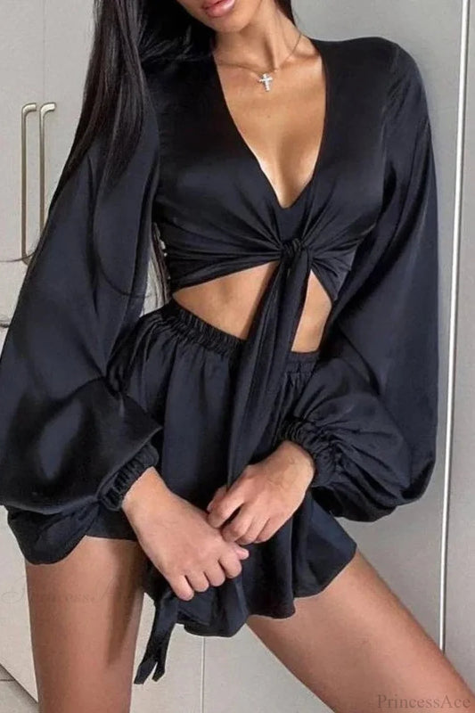 Front Tie Low Cut Full Sleeve Crop Top Flow Shorts Two Pieces Set Black / S twopiecesset-250126