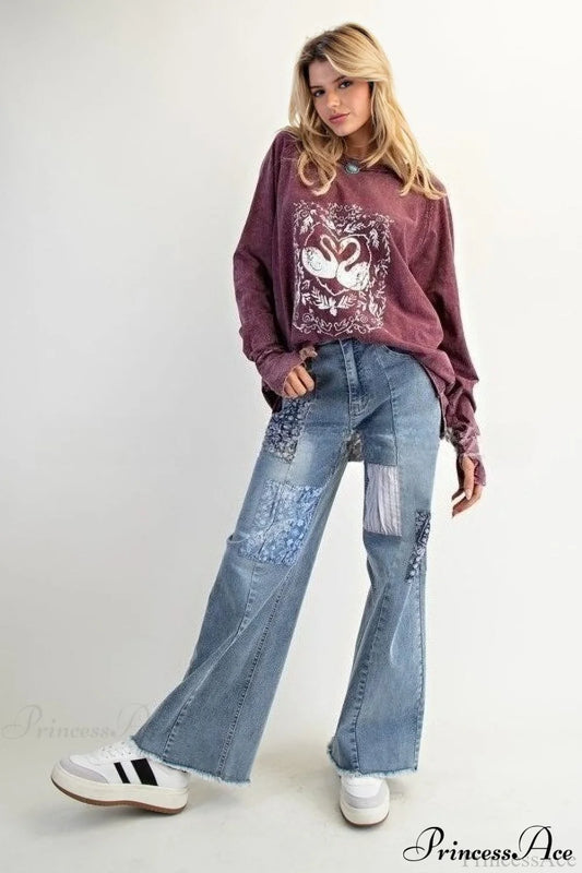 High Waisted Appliqué Straight Leg Jeans