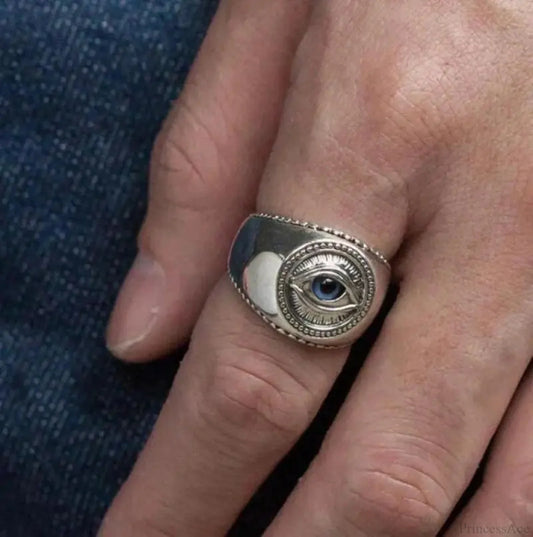 Sinister Eye Style Gothic Pointer Ring