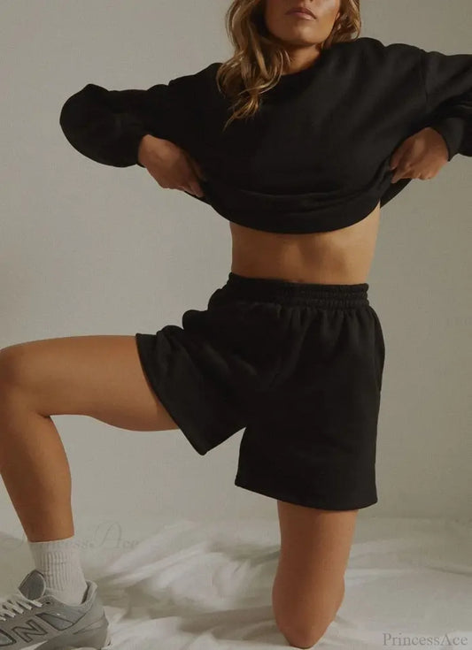 Solid Wide Leg Slant Pocket Short Black / S short-250223