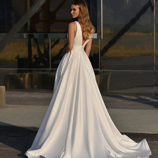 X-Neck Sleeveless Wedding Dress weddingdress-250223