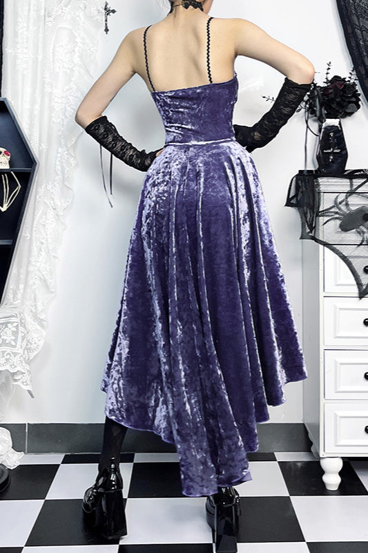 Robe gothique violette Dark Elegance