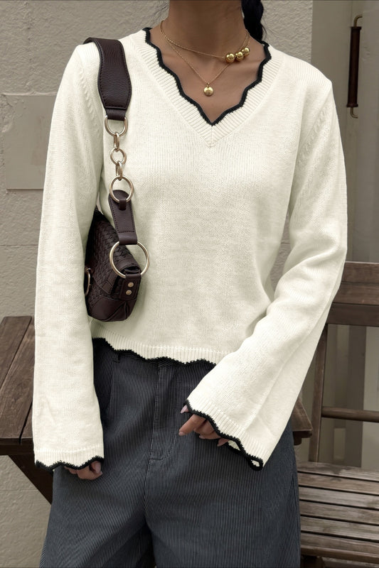 Contrast Scallop V Neck Cropped Sweater