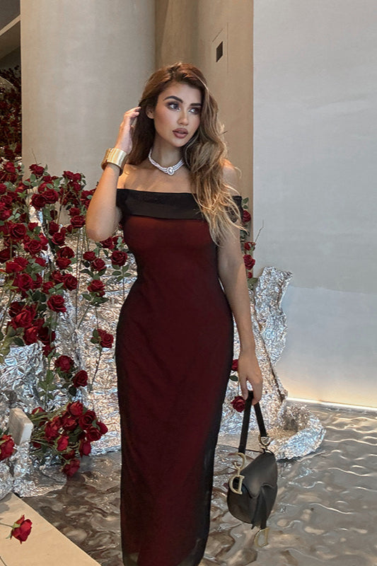 Robe de soirée moulante en maille à épaules dénudées et à blocs de couleurs