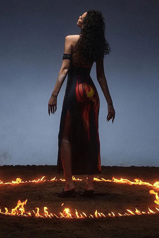 Robe longue à imprimé flammes