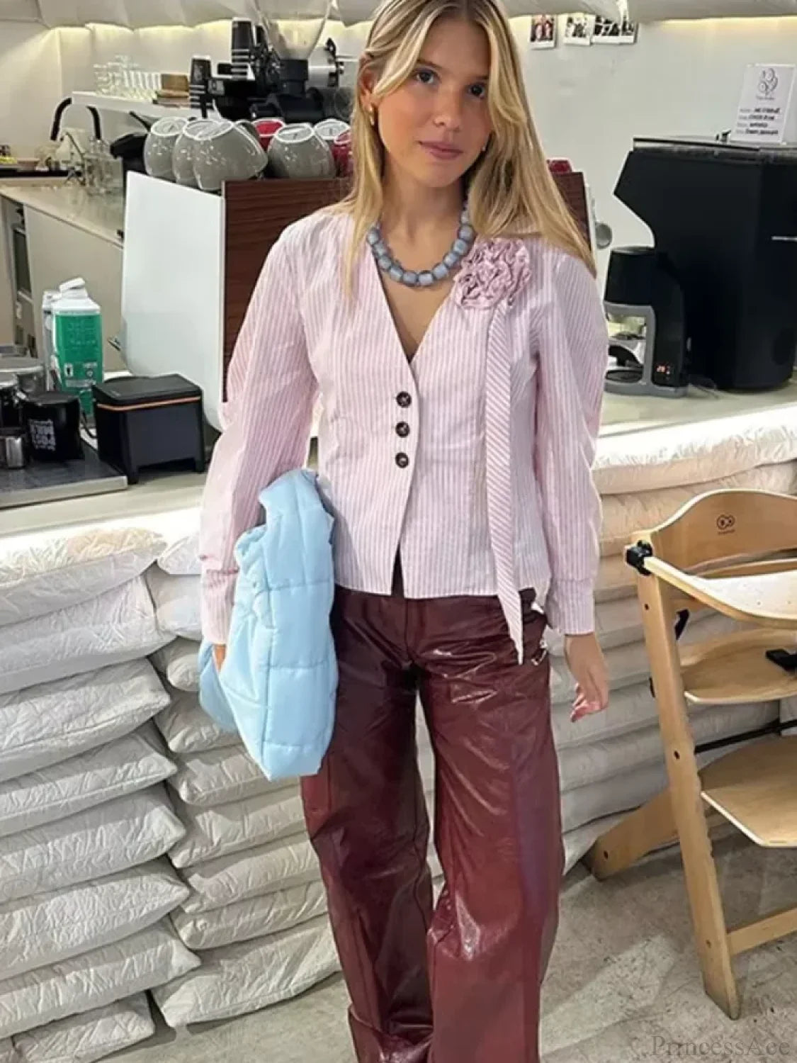 3D Flower Splicing V Neck Pink Blouse Pink / S blouse-250223