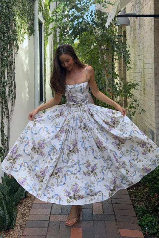 Robe longue plissée chic à bretelles imprimées en rayonne 