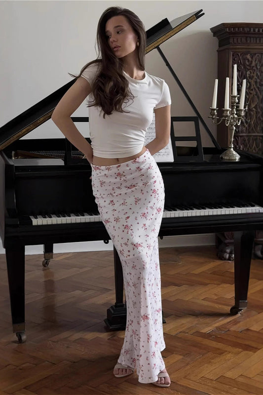 Jupe mi-longue sirène slim fleurie