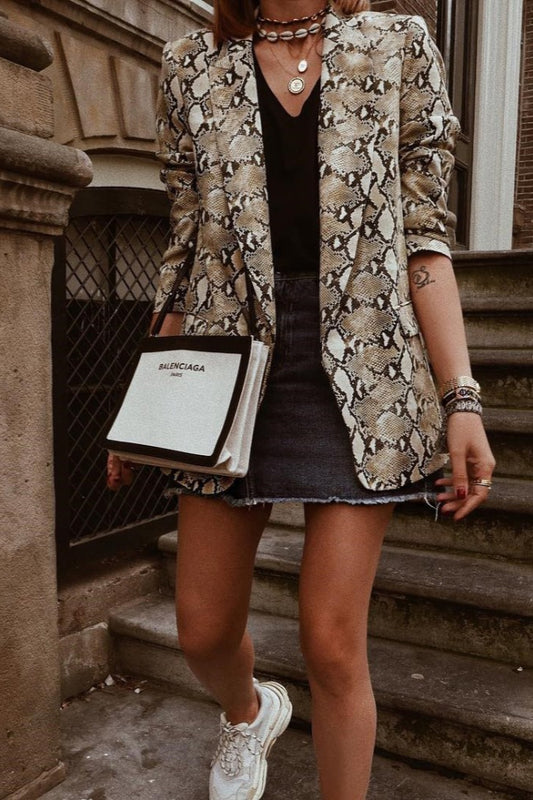 Manteau blazer slim à imprimé peau de serpent