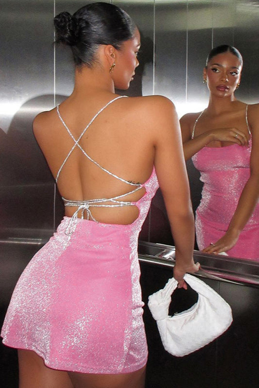 Robe de soirée mini scintillante à bretelles dos nu