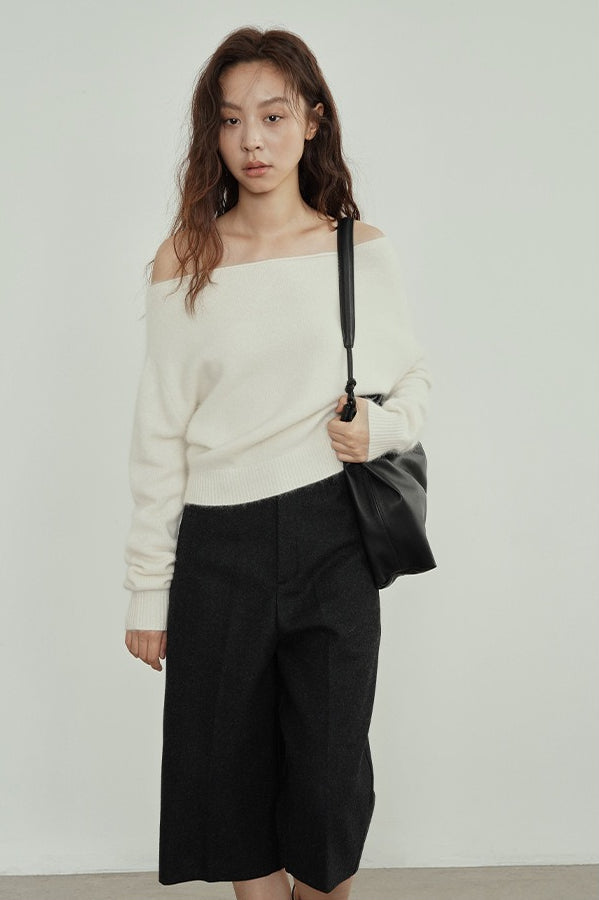 Raccoon Fur Off-Shoulder Cropped Slouchy Knit Top White / One Size