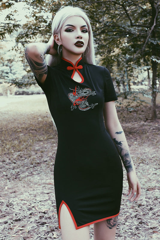 Robe gothique cheongsam taille haute