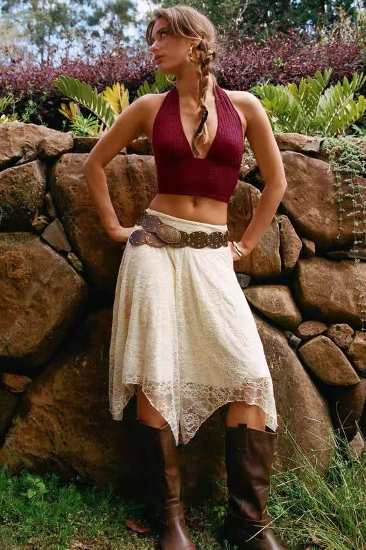 Jupe midi en dentelle avec ourlet asymétrique