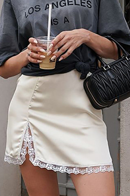 Mini-jupe trapèze à bordure en dentelle