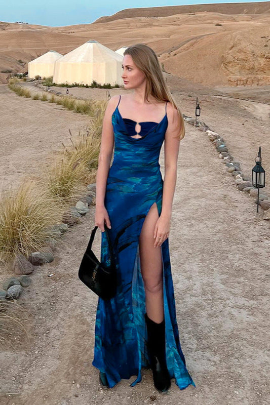 Robe longue fleurie à col bénitier et bretelles fendues