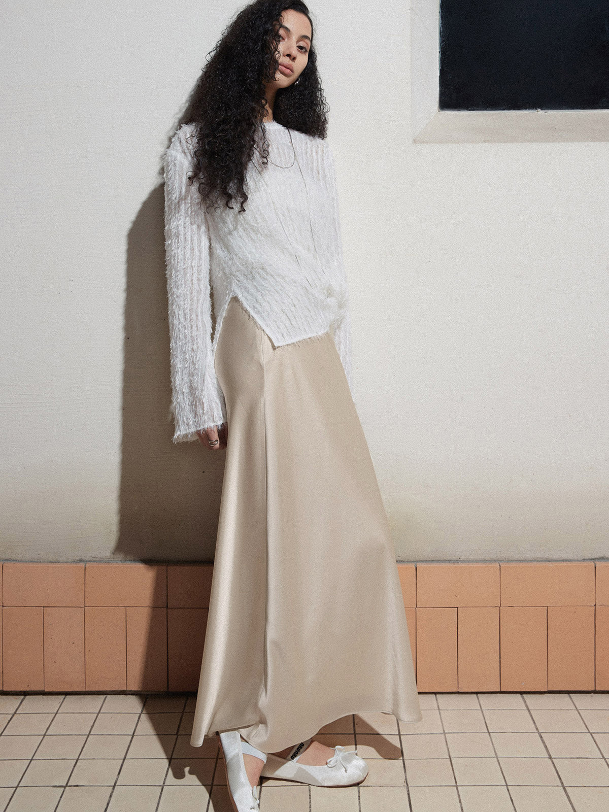 Effortlessly Split Graceful Long Sleeve Blouse Blouses